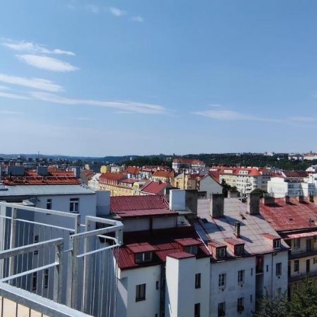 Penthouse # 81 With Panoramic City View In Elite Rezidence With Free Parking プラハ エクステリア 写真