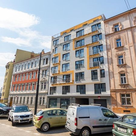 Penthouse # 81 With Panoramic City View In Elite Rezidence With Free Parking プラハ エクステリア 写真