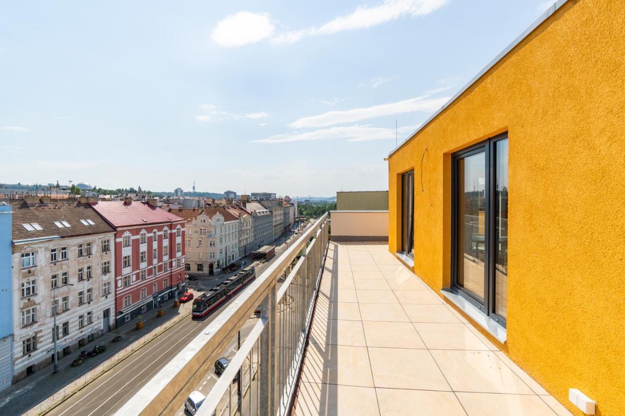 Penthouse # 81 With Panoramic City View In Elite Rezidence With Free Parking プラハ エクステリア 写真